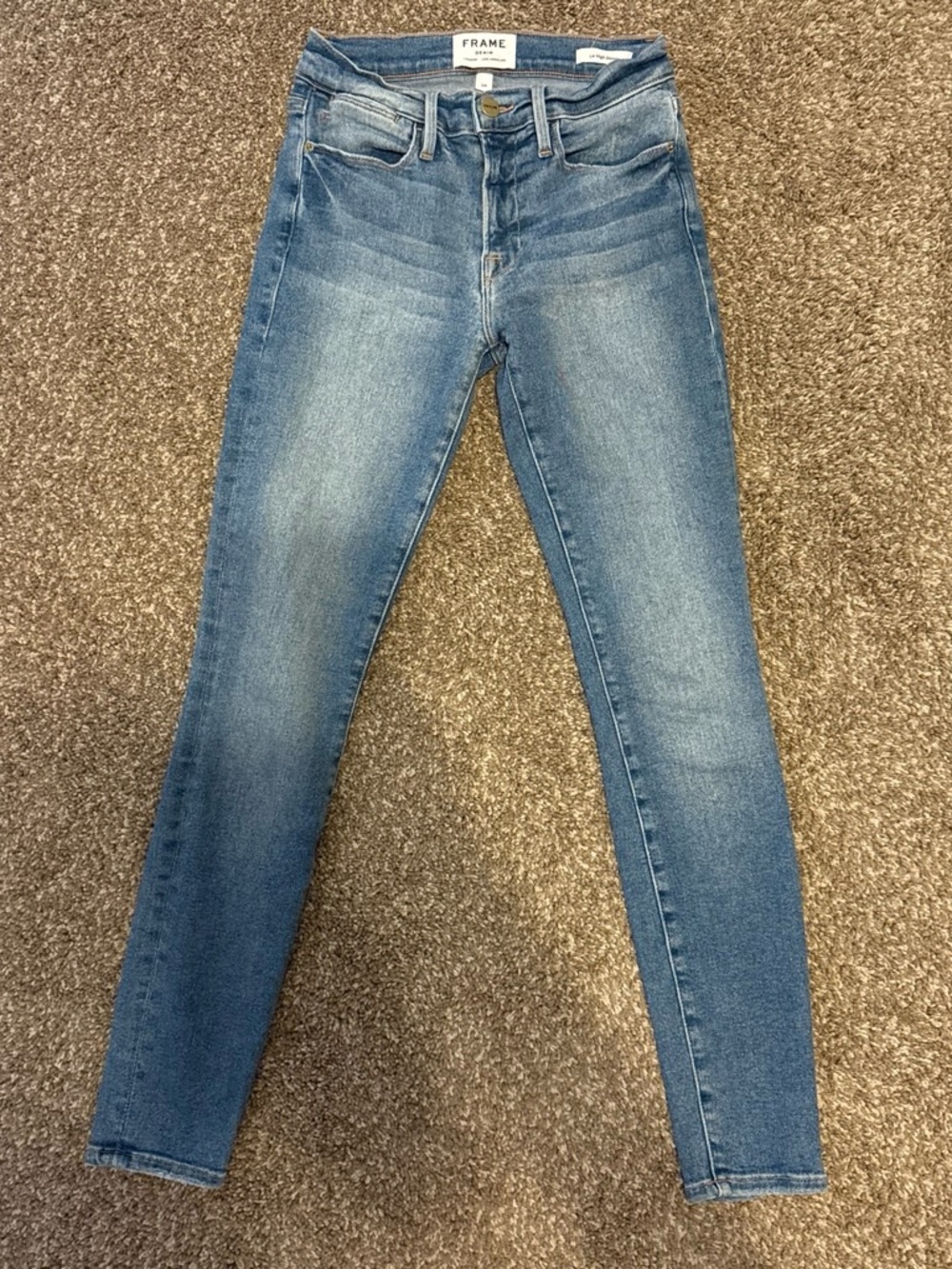 Frame Denim Le High Skinny Jeans in Light Blue Wash